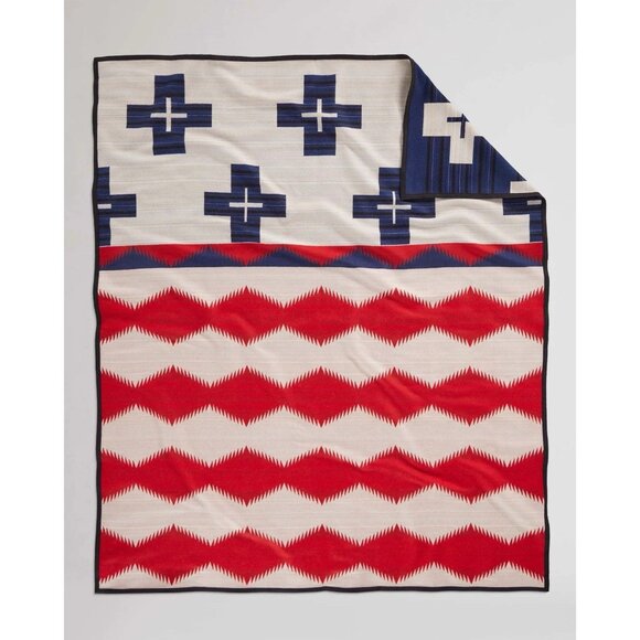 NWT Pendleton Brave Star Jacquard Robe Beaver State Blanket 64x80 Made USA Box - Picture 2 of 9